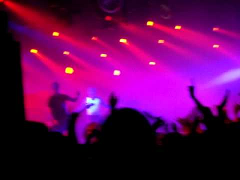 The Prodigy - OMEN (live in Karlsruhe 2009).MPG